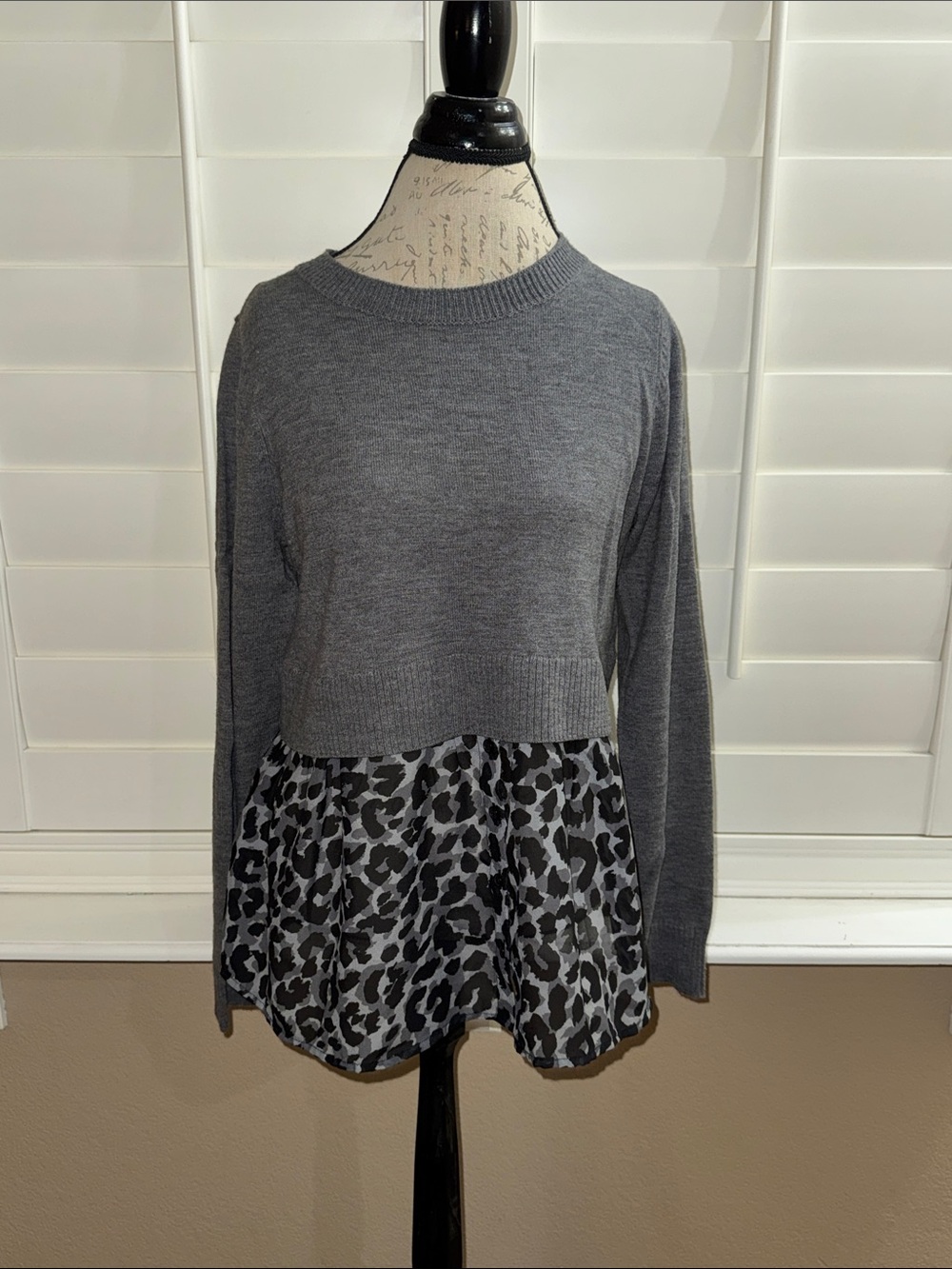 Anthropologie Lyndsey Pullover